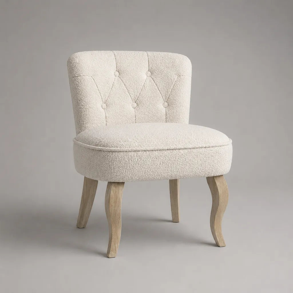 Fauteuil d’appoint en tissu blanc cassé avec pieds en bois, 65 × 64 × 72 cm